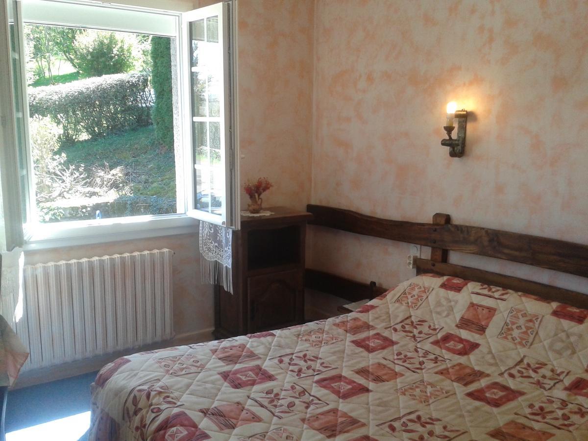 فندق La Cremaillere Miremont  الغرفة الصورة